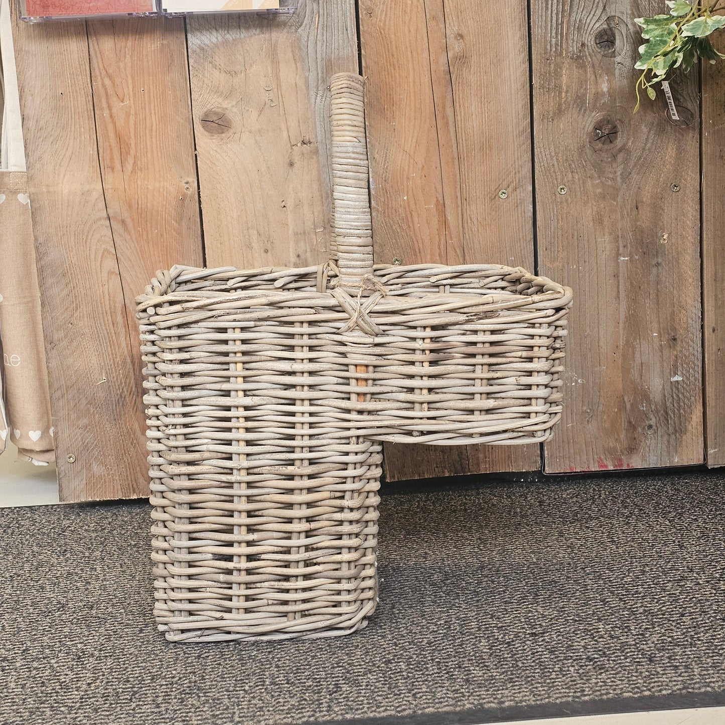Glenweave Stair Basket