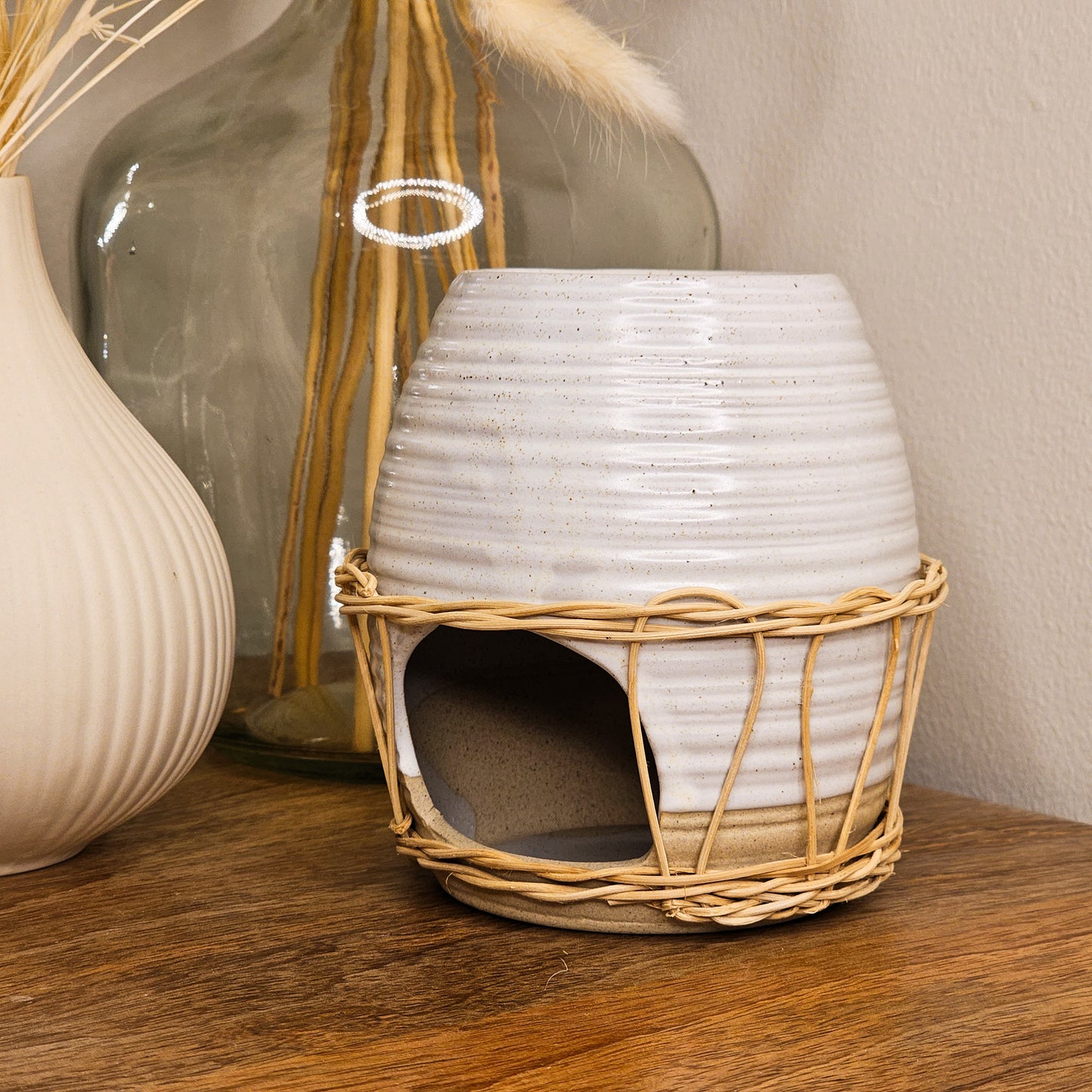 Large Rattan Ceramic Ribbed Melt Warmer
