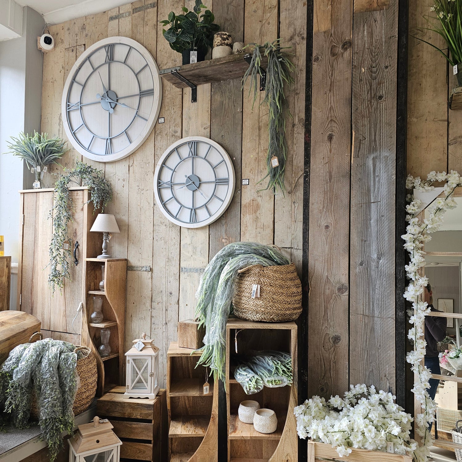 Decorative Items