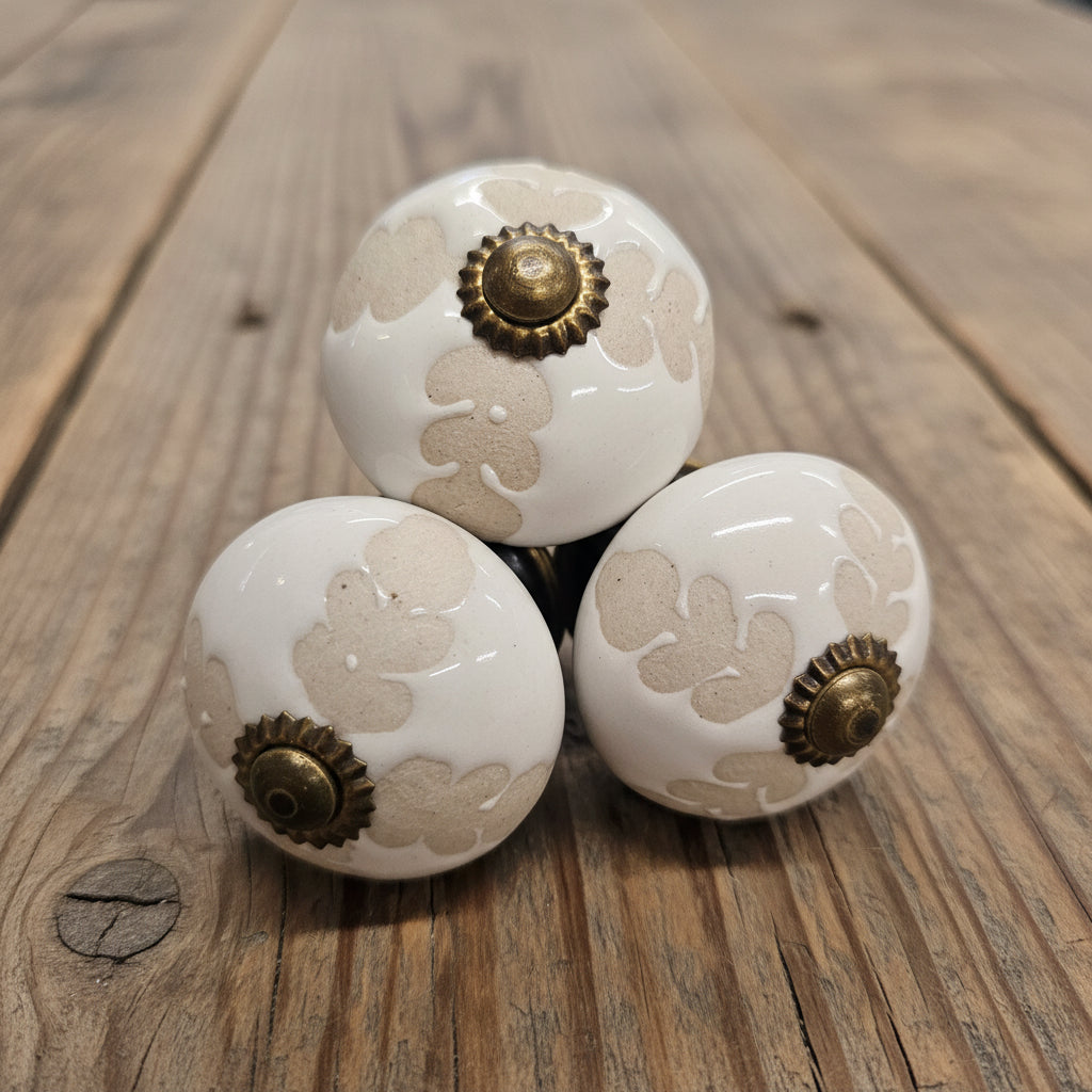 Neutral/Cream Drawer Knobs