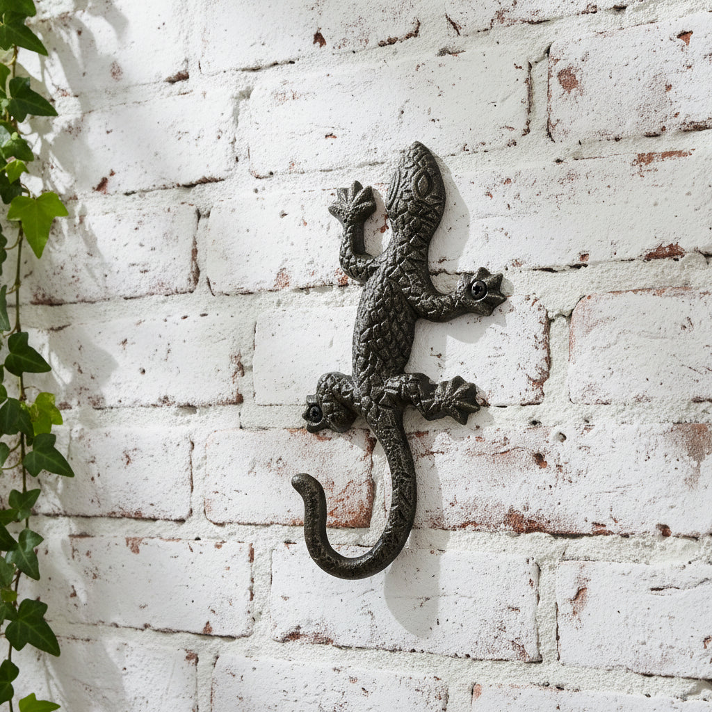 Cast Iron Gecko Hook