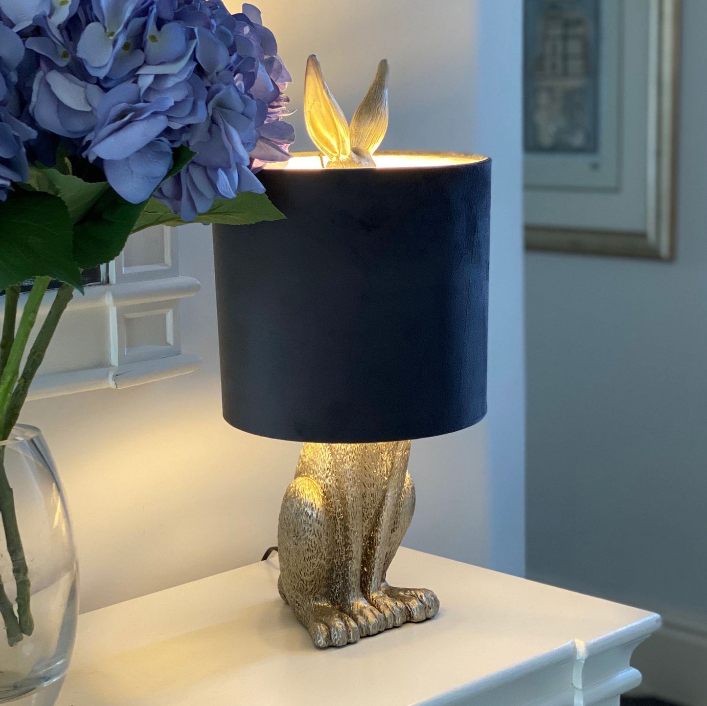 Sitting Hare Table Lamp