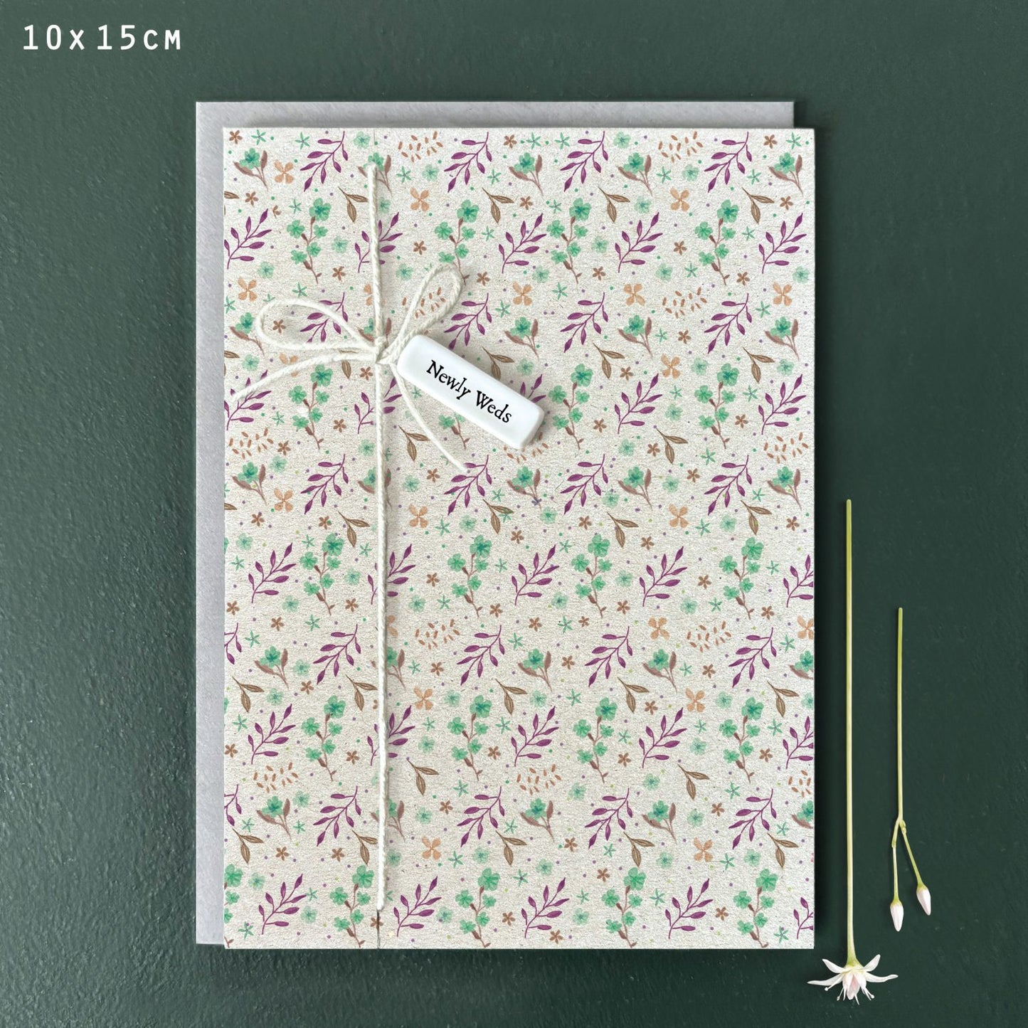 Newly Weds - Porcelain Tag Card