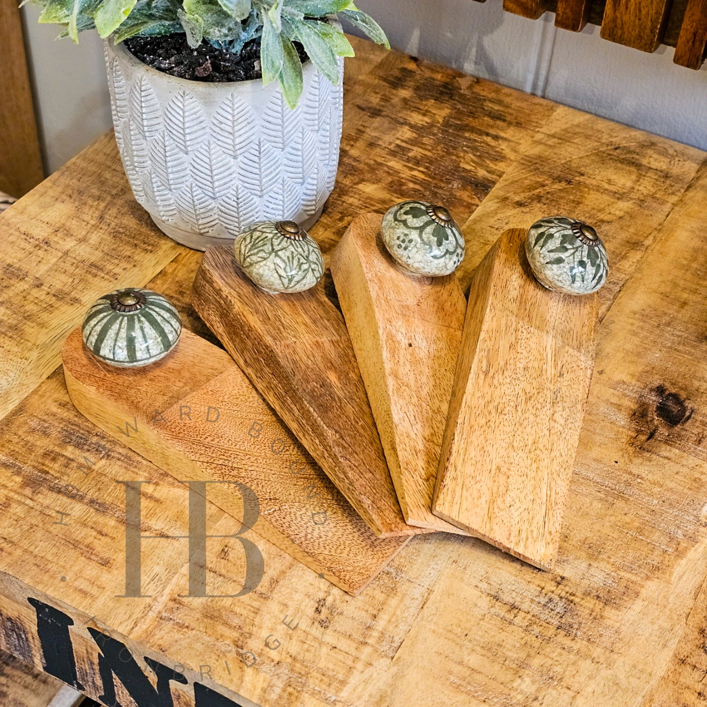 Mango with Ceramic Knob Door Wedge - Green