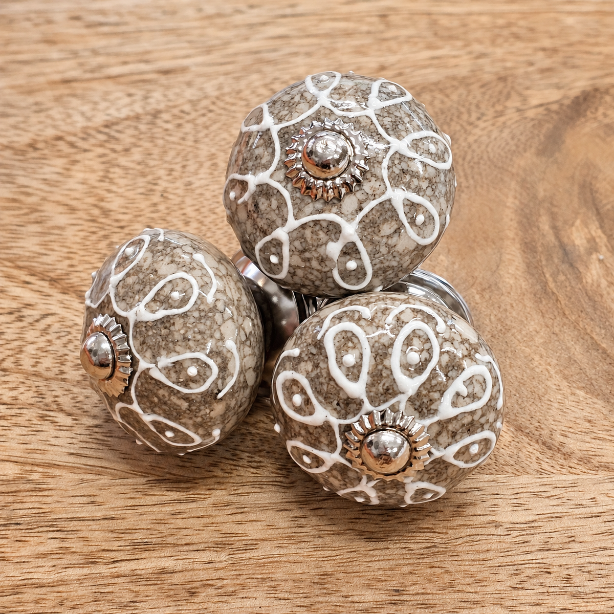 Grey/Beige Mottled Drawer Knobs