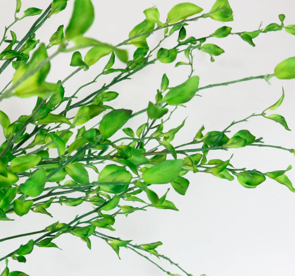 Artificial Slim Leaf Spray